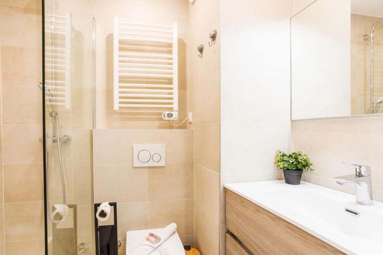 L'Ange Gardien Ap4269 By Riviera Holiday Homes Вильфранш-сюр-Мер Экстерьер фото